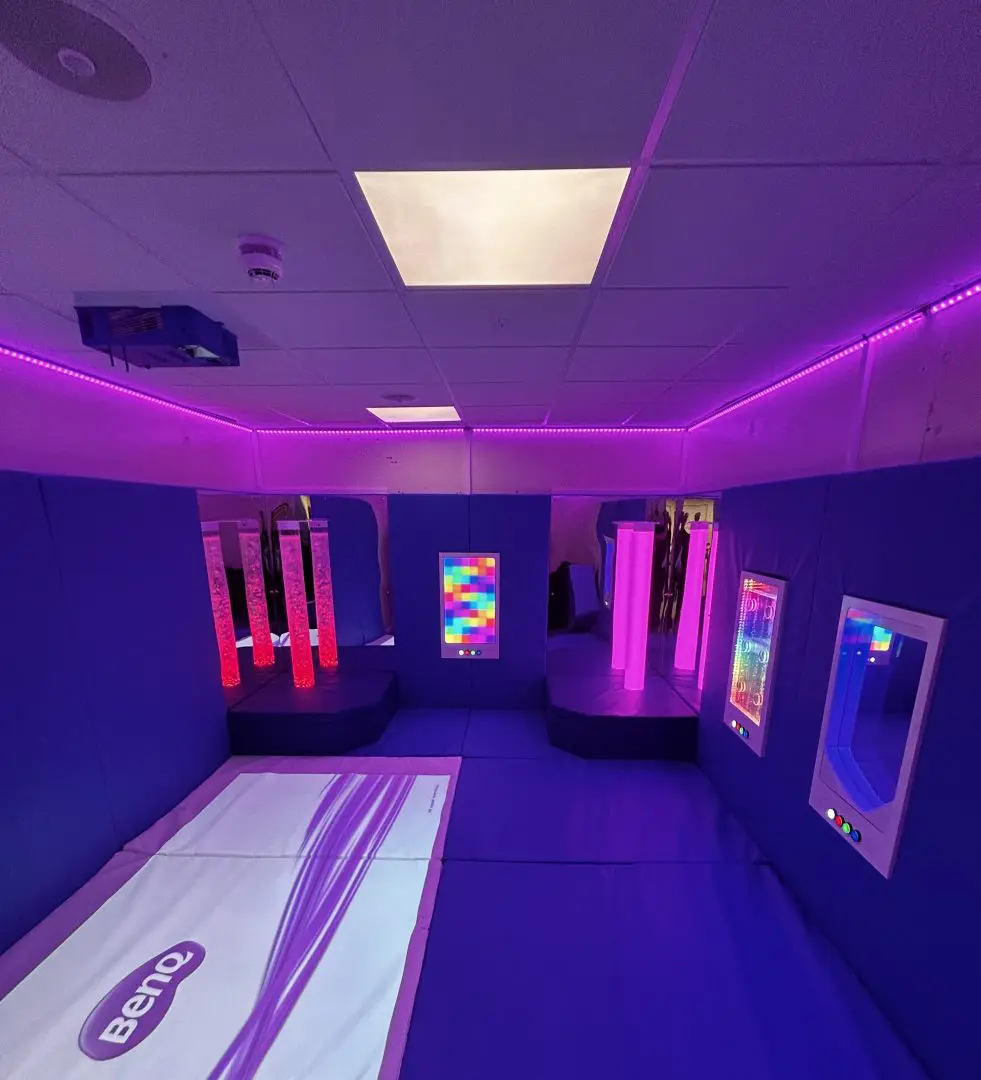Sense Play Tile Interactive Floor Projector - Image 8